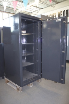 Used 5520 Chubb Commerce EDR High Security Safe